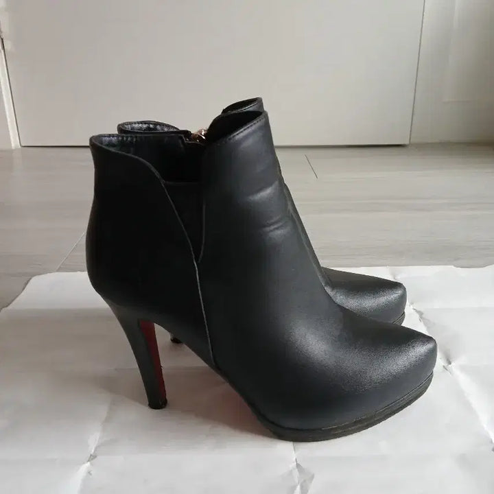 [BUNJANG] Black Leather High Heel Boots Size 230 / 검정부츠 부티부츠 하이힐 사이즈 230