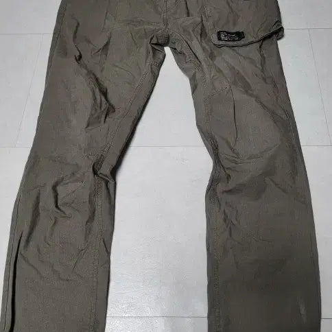 [BUNJANG] New Era Ripstop Cargo Pants Olive Khaki / 뉴에라 올리브카키 립스탑 카고팬츠 폴1328