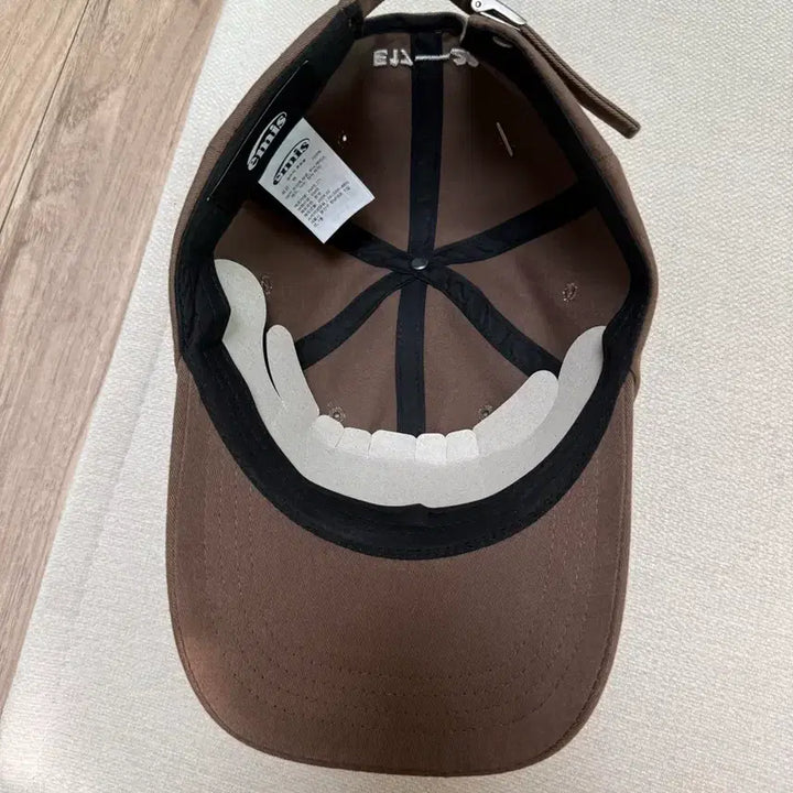 [BUNJANG] Emis Adjustable Strap Cap Brown / 새상품 이미스 모자 브라운