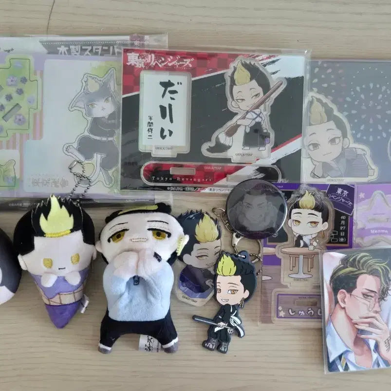 [BUNJANG] Tokyo Revengers Hanma Shuji Merchandise Bundle Set / 도리벤 한마 굿즈 일괄 처분판매