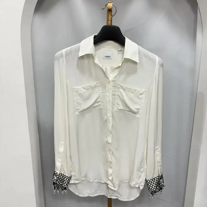 [BUNJANG] Burberry Silk Blouse Shirt Size 36 / 버버리 실크 블라우스 셔츠 36사이즈