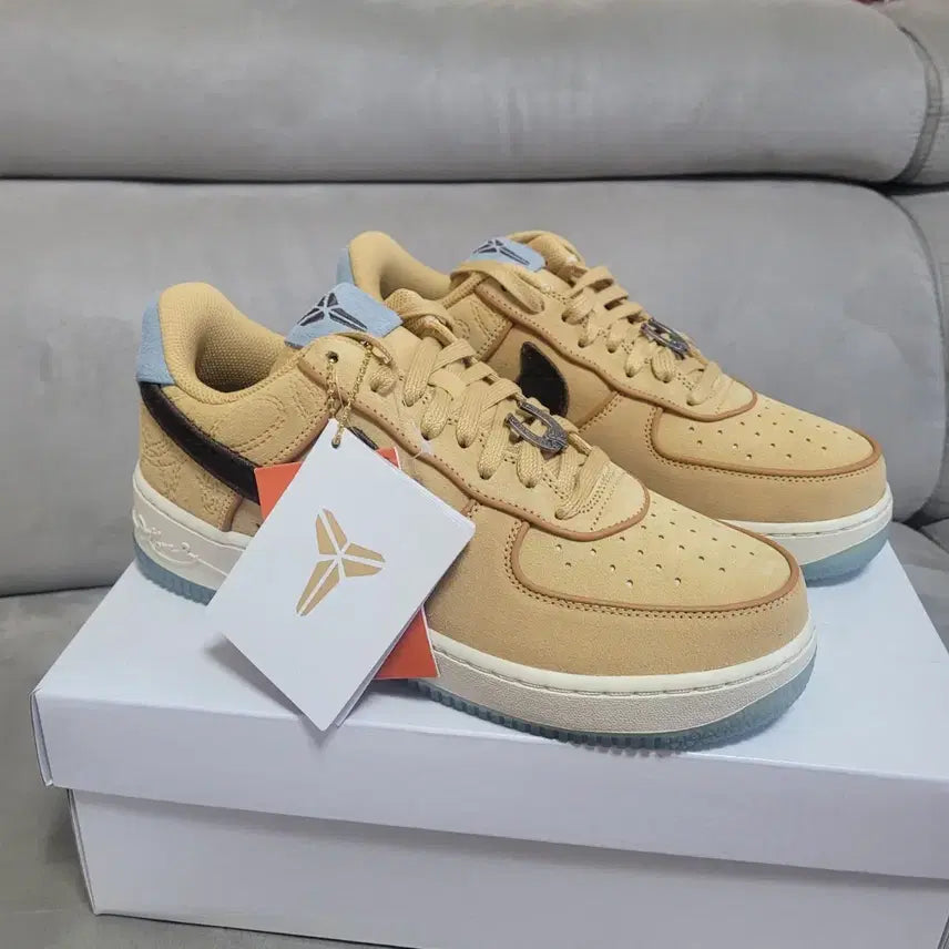 [BUNJANG] Nike Air Force Kobe Bryant Protro Brown / 나이키 에어포스 코비 브라이언트 프로트로 브라운 270 / (265)
