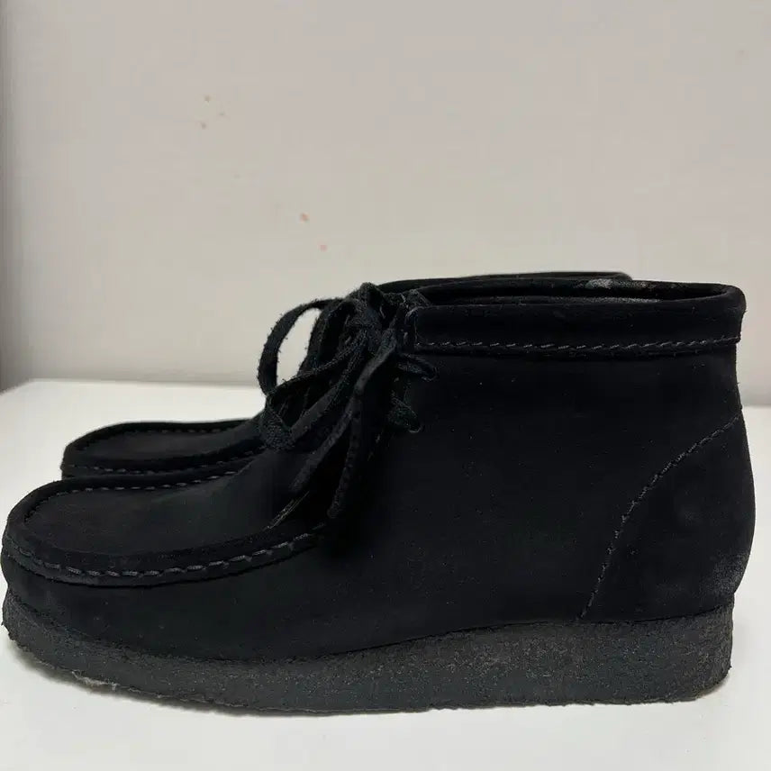 [BUNJANG] Clarks Wallabee Suede Shoes Size 250 / 클락스 왈라비 스웨이드 250