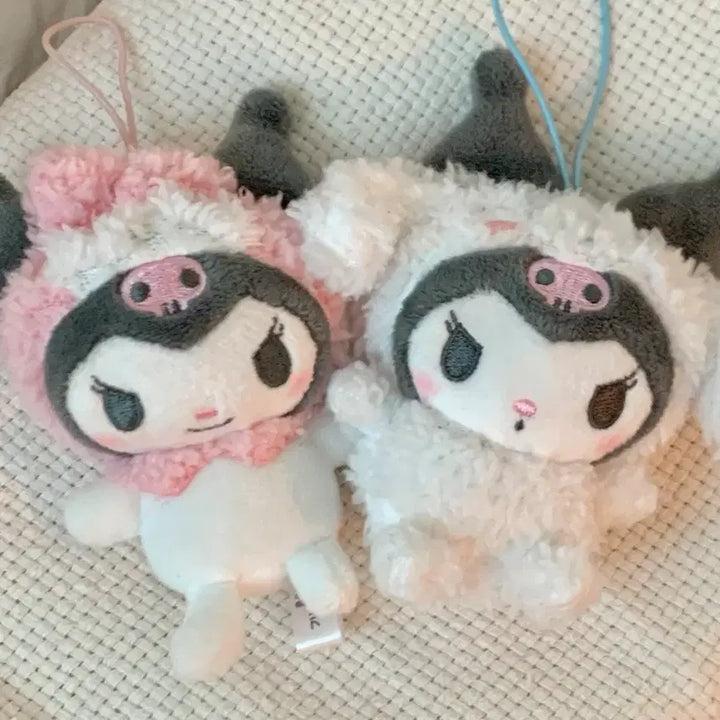 [BUNJANG] Sanrio Japan Authentic Kuromi Transform Series Mascot Keychain (Cinnamoroll/My Melody) / 일본 산리오 정품 쿠로미 친구로 변신 마스코트 키링 마이멜로디 시나모롤