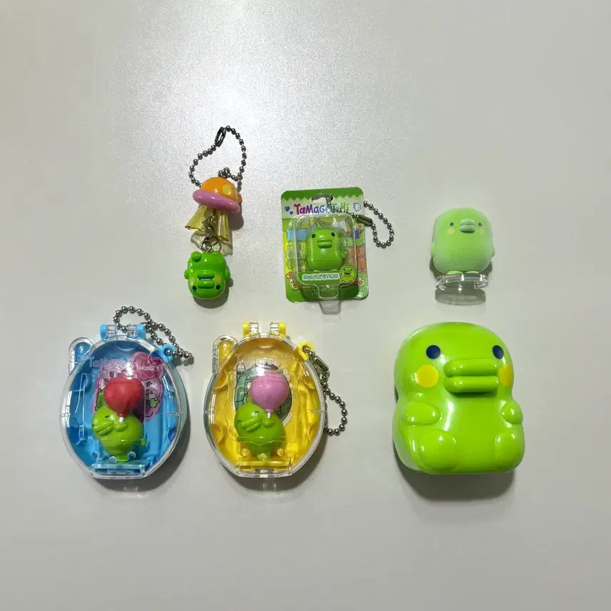 [BUNJANG] Tamagotchi Kuchipatchi Gachapon Bundle Set / 다마고치 쿠치파치 주댕치 가챠 등 굿즈 일괄