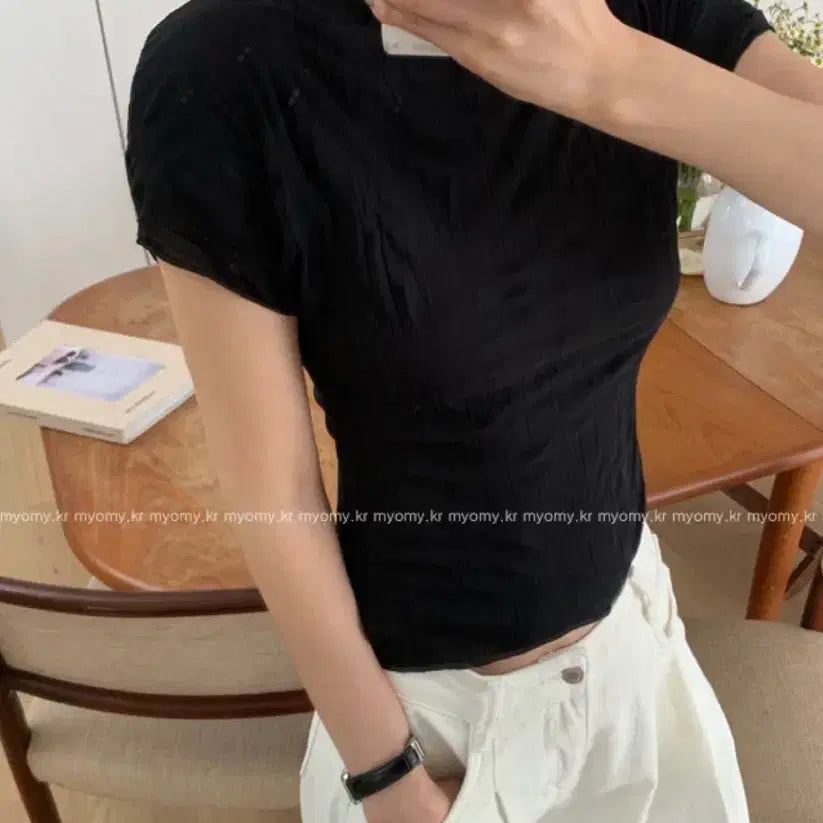 [BUNJANG] Liberty Pleats Blouse / 리버티 플리츠 블랙블라우스