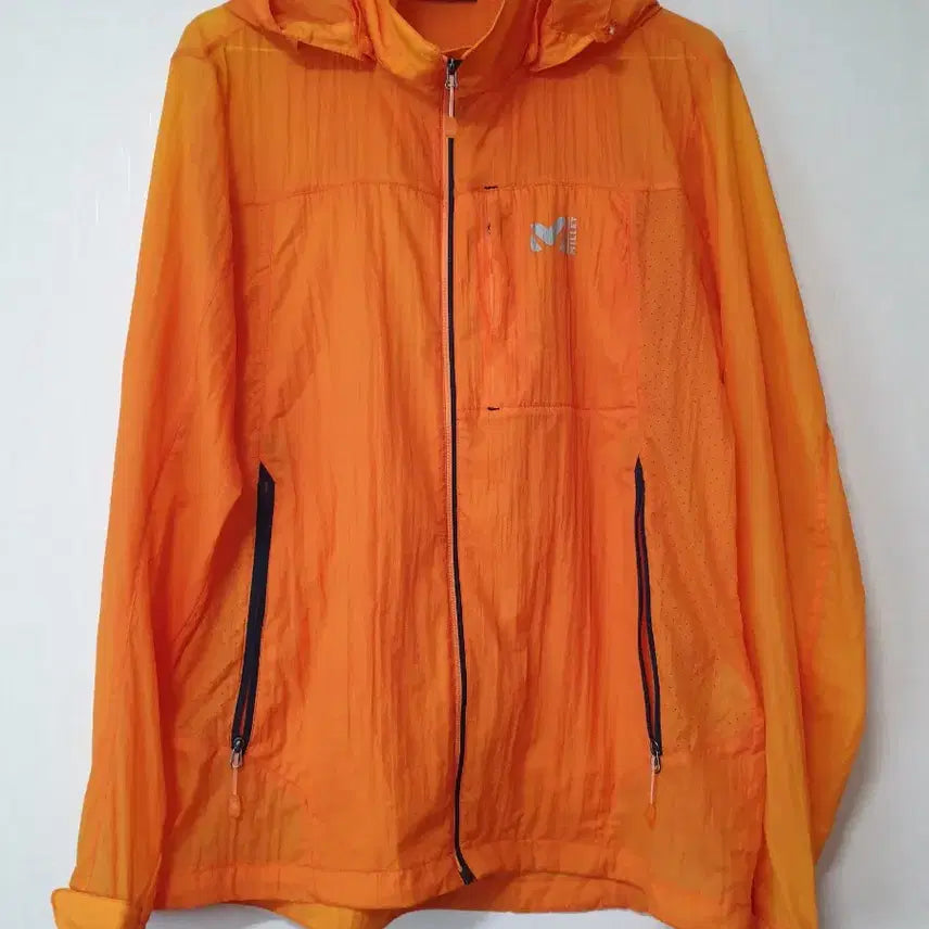 [BUNJANG] Millet Windbreaker Size 95 / 밀레 바람막이 95사이즈