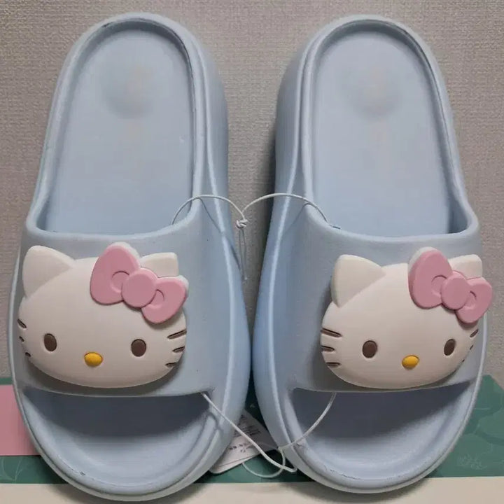 [BUNJANG] Hello Kitty Blue Slippers / 헬로키티 슬리퍼 하늘색
