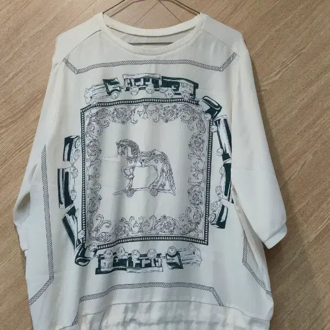 [BUNJANG] O.A.R O Ivory Polyester Blouse / 아이보리 블라우스