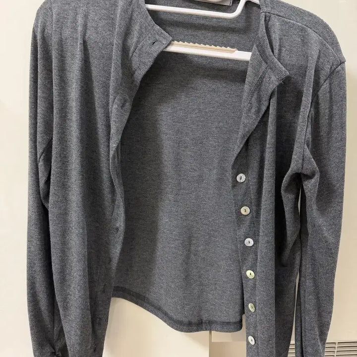 [BUNJANG] DURUGI Shirring Cardigan Charcoal / 더기 믹스 버튼 셔링 가디건