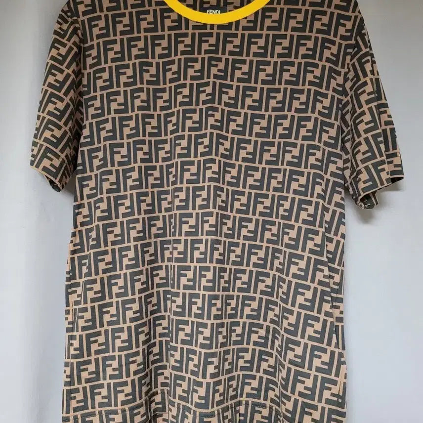 [BUNJANG] Fendi FF Motif T-Shirt M / 펜디 ff 모티프 티셔츠 M