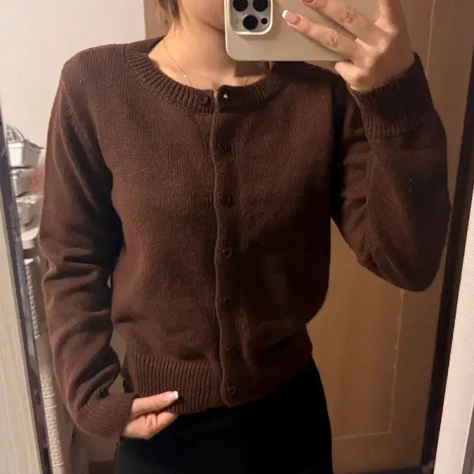 [BUNJANG] Brown Round Neck Cardigan / 브라운 라운드넥 가디건