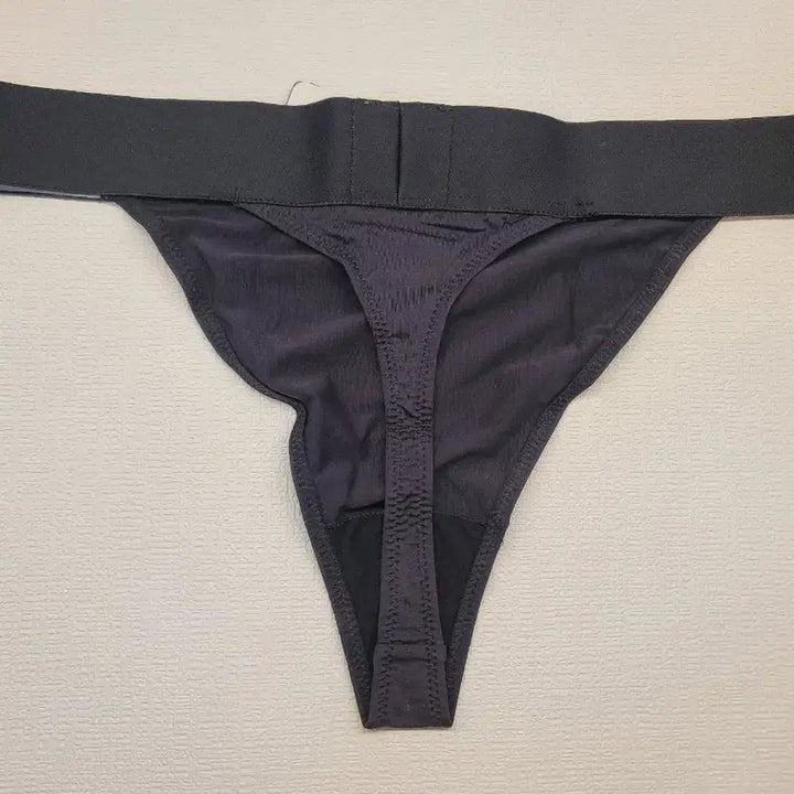 [SOLD OUT] 여성 삼각팬티 블랙