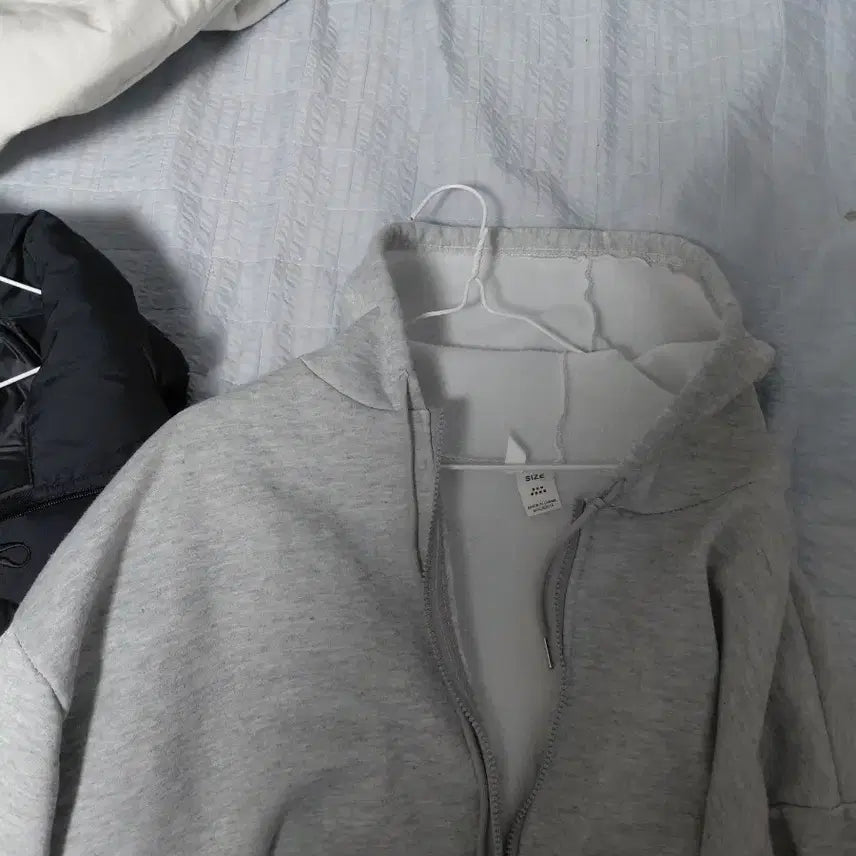 [BUNJANG] Hooded Jacket Zip-Up Hoodie / 후드티 자켓 후드집업