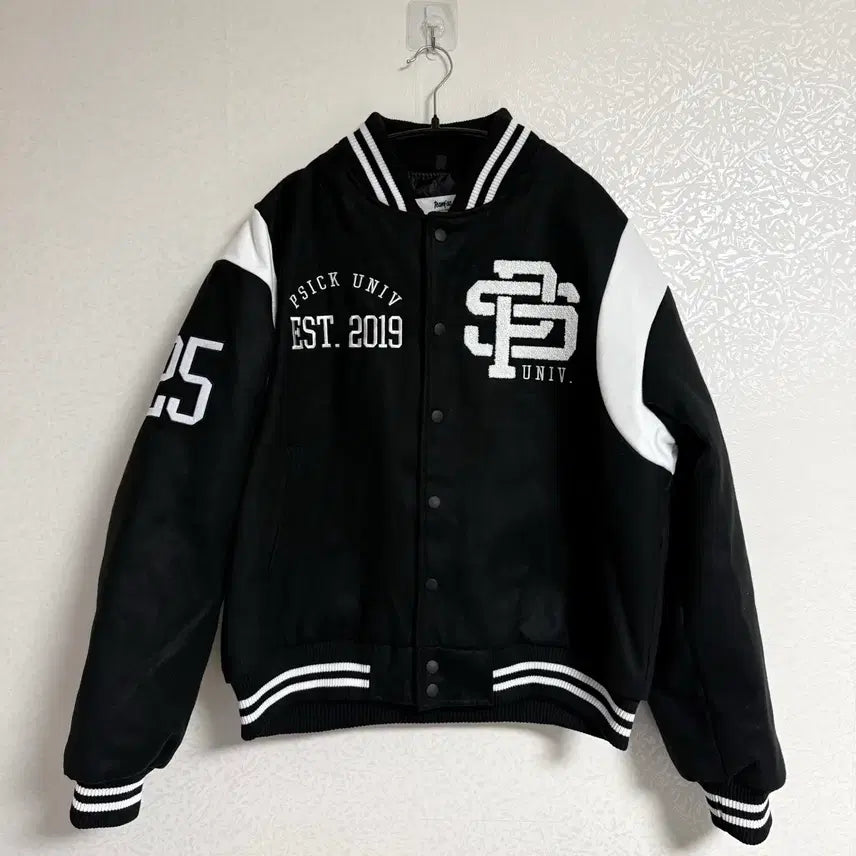 [BUNJANG] Psick University 25th Batch Varsity Jacket - L Size / 피식대학 25학번 과잠 L 사이즈 새상품