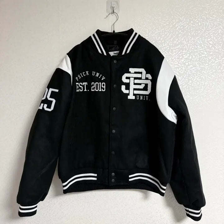 [BUNJANG] Psick University 25th Batch Varsity Jacket - L Size / 피식대학 25학번 과잠 L 사이즈 새상품