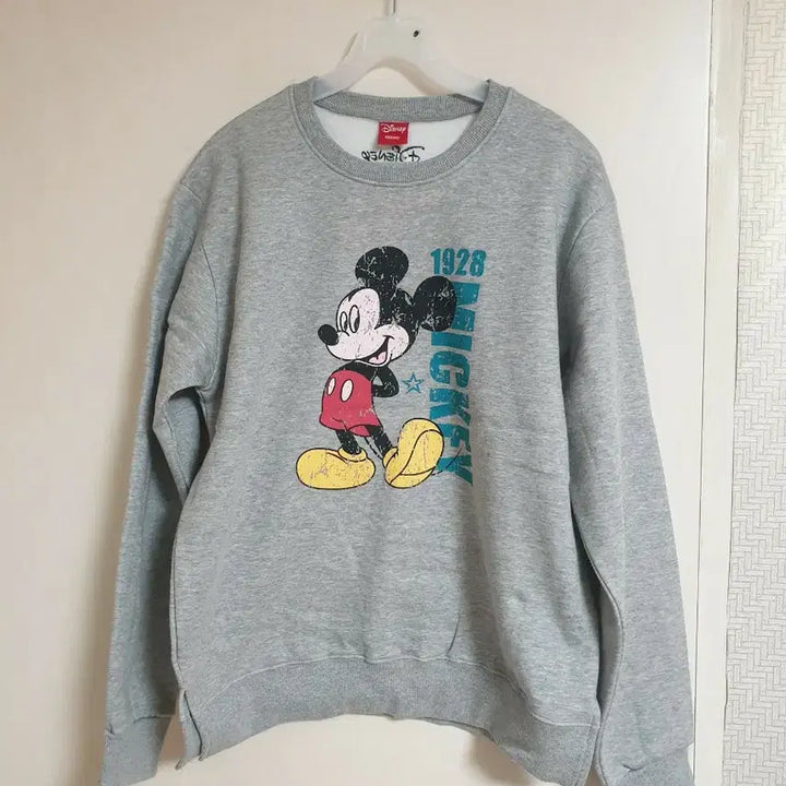 [BUNJANG] Disney Authentic Mickey Mouse Sweatshirt / [여성] 디즈니 정품 미키마우스 맨투맨