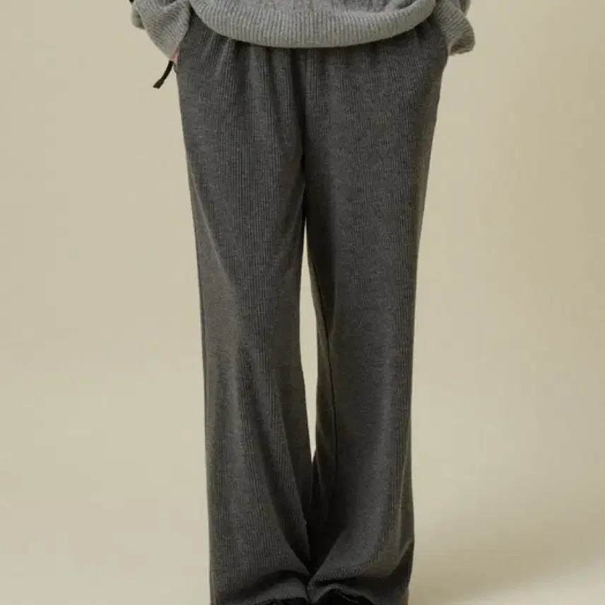 [BUNJANG] Mango Many Please Soi Bending Pants Charcoal / 망고매니플리즈 소이 밴딩 팬츠 차콜