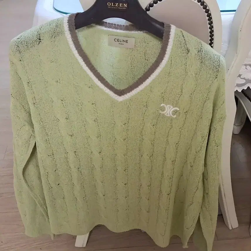 [BUNJANG] Celine Green V-Neck Knit Top / 새상품 셀린느 브이넥 66.77