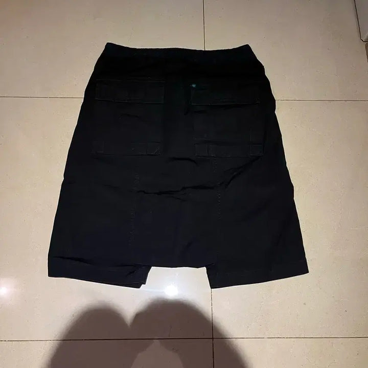[BUNJANG] Rick Owens Mainline Memphis Pod Shorts / 릭오웬스 메인라인 멤피스 팟 숏츠