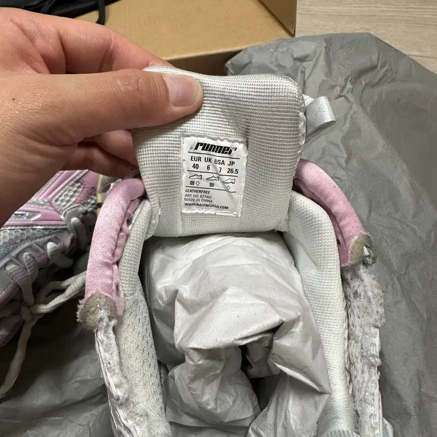 [BUNJANG] Balenciaga Runner Sneakers / [40]발렌시아가 러너
