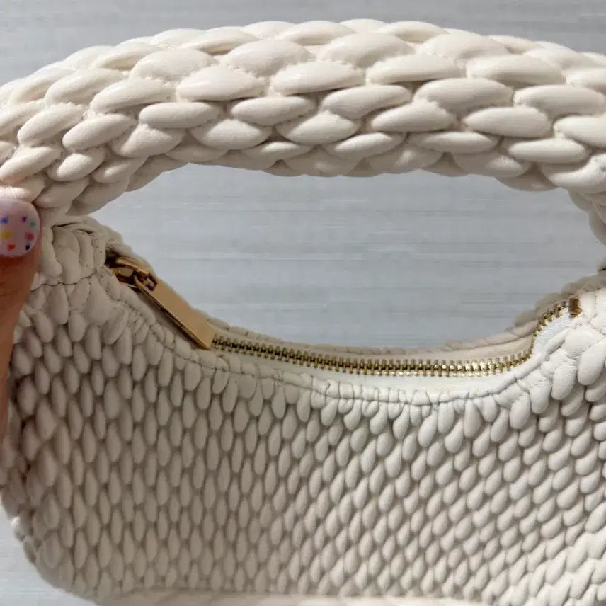 [BUNJANG] H&amp;M White Mini Shoulder Bag / Crossbody Bag / H&amp;M 화이트 미니 숄더백 / 크로스백