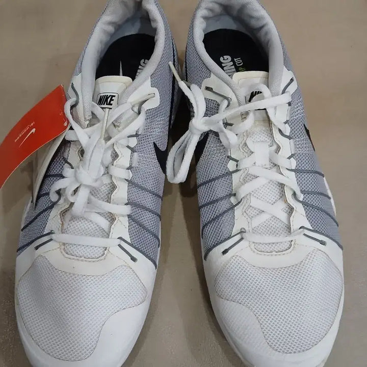 [BUNJANG] Nike White/Gray Running Shoes (295) / 나이키 흰/회색 러닝화 295