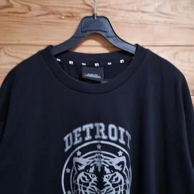 [BUNJANG] MLB T-Shirt Black Size 100 / MLB 티셔츠