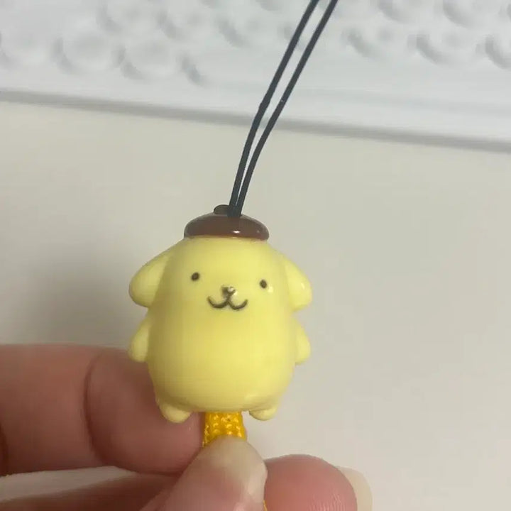 [BUNJANG] Sanrio Pompompurin Cellphone Strap Charm Figure / 산리오 폼폼푸린 휴대폰 스트랩 키링 피규어
