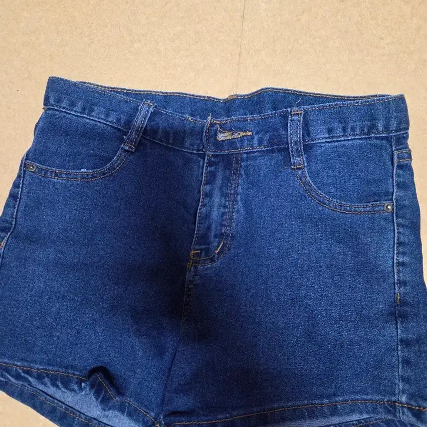 [BUNJANG] Denim Hot Pants (Size M) / 새제품)청반바지 데님 핫팬츠 m사이즈