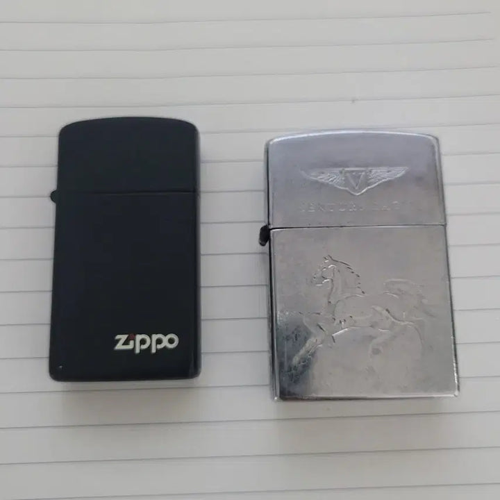 [BUNJANG] Zippo Lighter Bundle Set (Matte Black, Horse Design) / 수집 / Zippo 지포 라이타 2점 일괄 판매합니다.