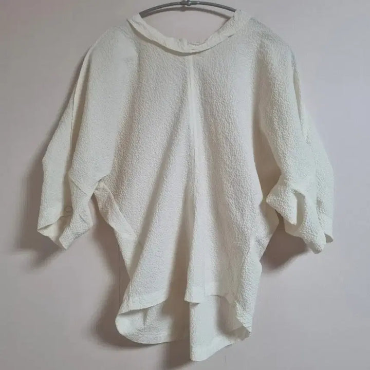 [BUNJANG] System Ivory Loose Fit Blouse / 한섬 시스템 아방핏 블라우스