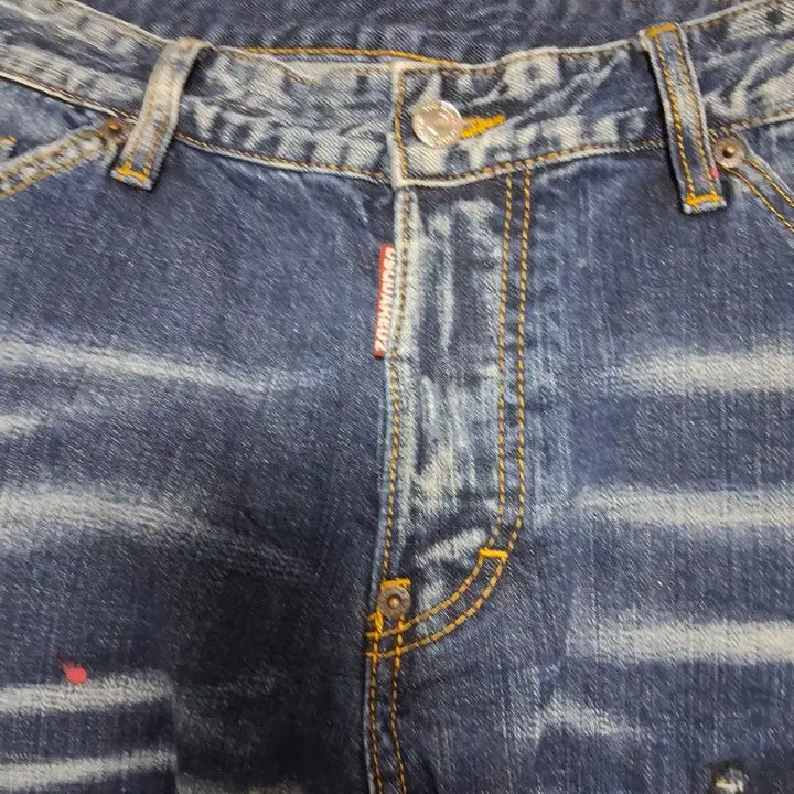 [BUNJANG] DSQUARED2 Washed Denim Jeans with Distressing - Size 34 / 디스퀘어드2(50)-스판.워싱데님.데미지진ㅡ34사이즈,택포