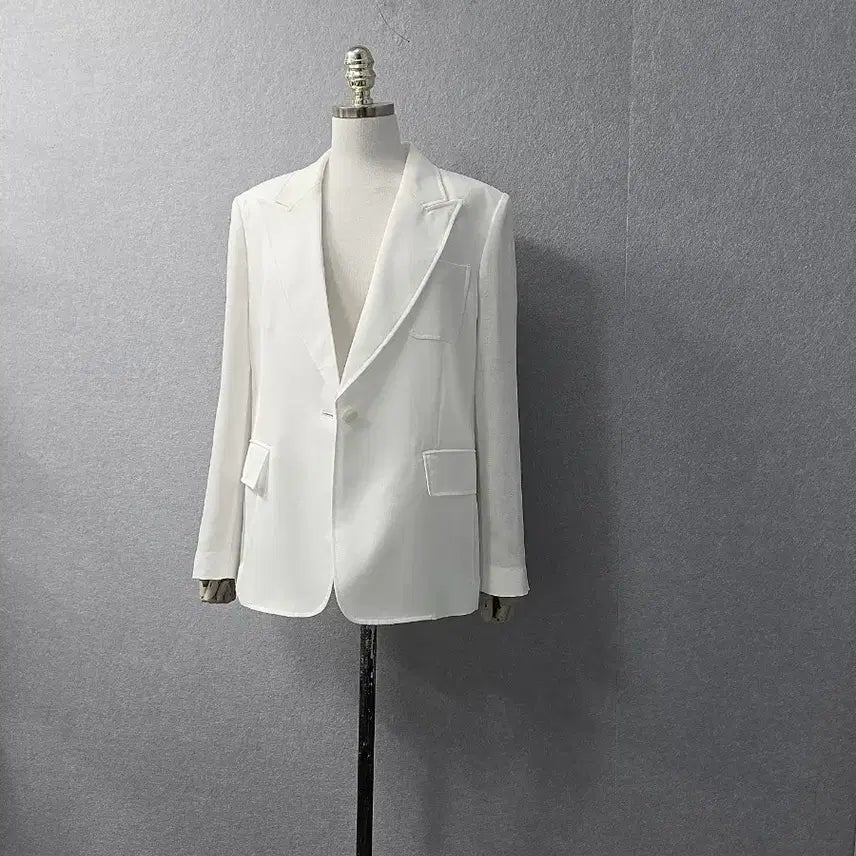 [BUNJANG] Stefanel White Single Jacket Size 66 / 미사용/  스테파넬 화이트 싱글 자켓