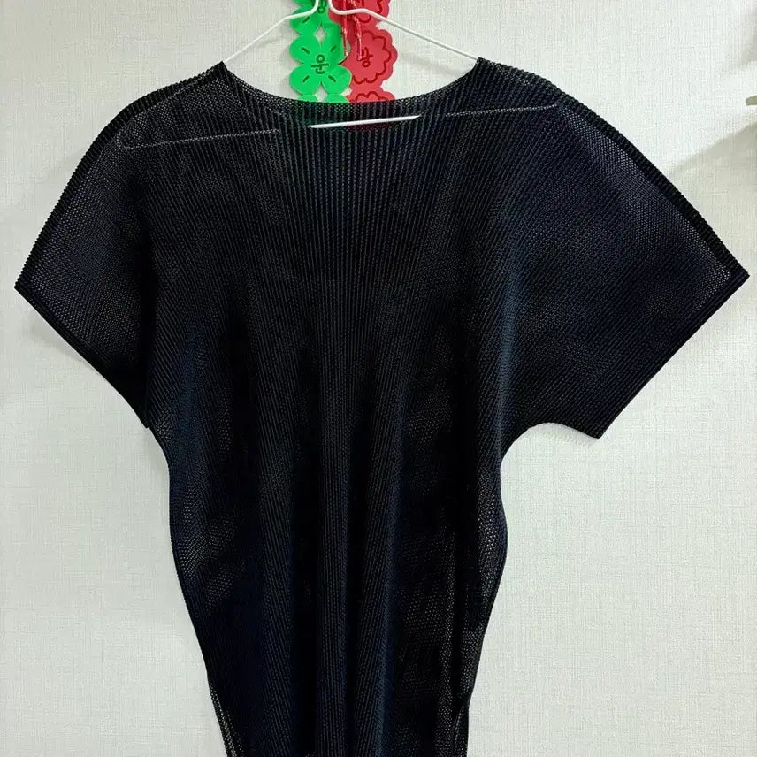 [BUNJANG] Pleats Please See-Through Crew Neck T-Shirt / 플리츠플리즈 시스루 크루 넥 티셔츠