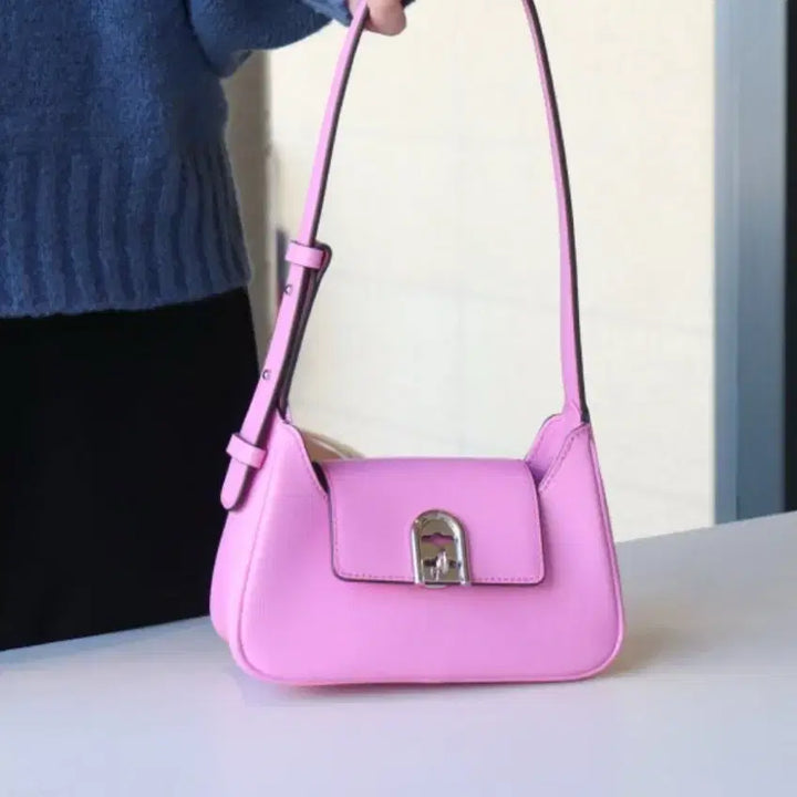 [BUNJANG] Rosa.K La Folle Mini Shoulder Bag Pink / 로사케이 라폴트 미니 숄더백 핑크