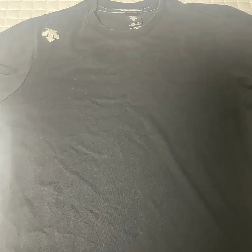 [BUNJANG] Descente Functional Short Sleeve T-Shirt Black M / 데상트 기능성 반팔 블랙M