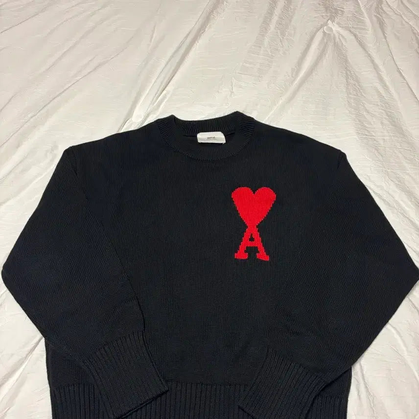 [BUNJANG] AMI Paris Big Heart Wool Knit Black S / 아미 빅하트 울니트 S