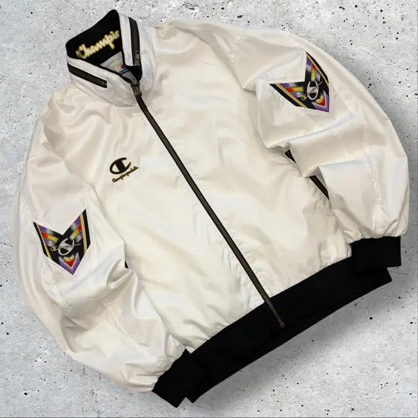 [BUNJANG] Champion Japan Vintage White Bomber Jacket / [L] 챔피온 재팬 빈티지 화이트 봄버 바람막이 자켓 D935