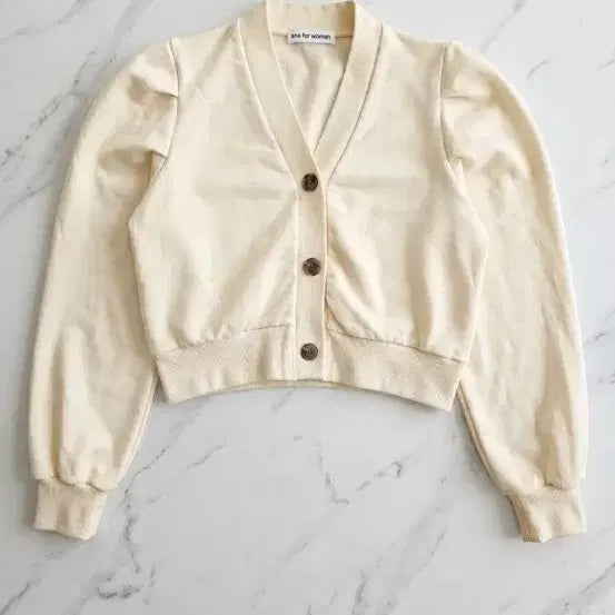 [BUNJANG] Cropped Cardigan Ivory / 크롭 가디건 아이보리/ 미사용(택포)