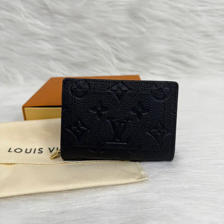 [BUNJANG] Louis Vuitton Monogram Embossed Black Card Holder / 루.이.비.통 엠보스 블랙 카드지갑