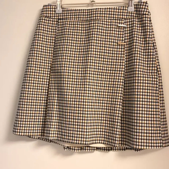 [BUNJANG] LIST Check Pleated Mini Skirt / LIST 리스트 체크 플리츠 미니스커트