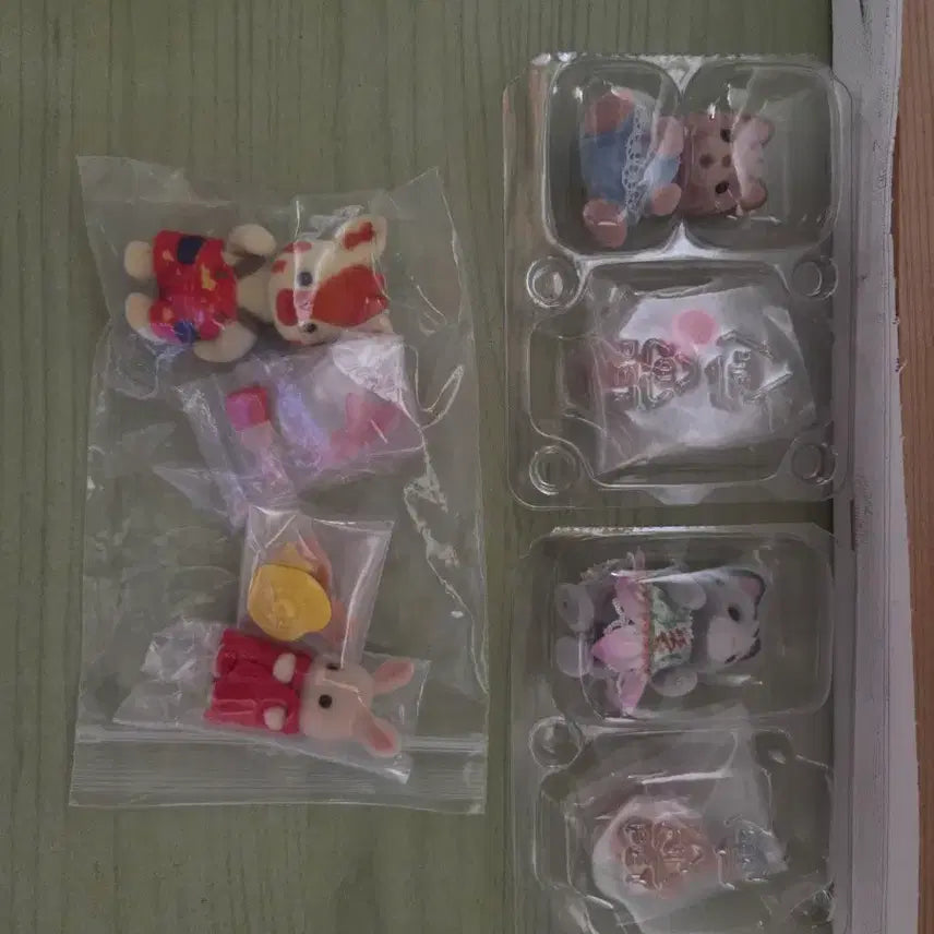 [BUNJANG] Sylvanian Families 4-Piece Bundle Set / 실바니안 패밀리4종일괄