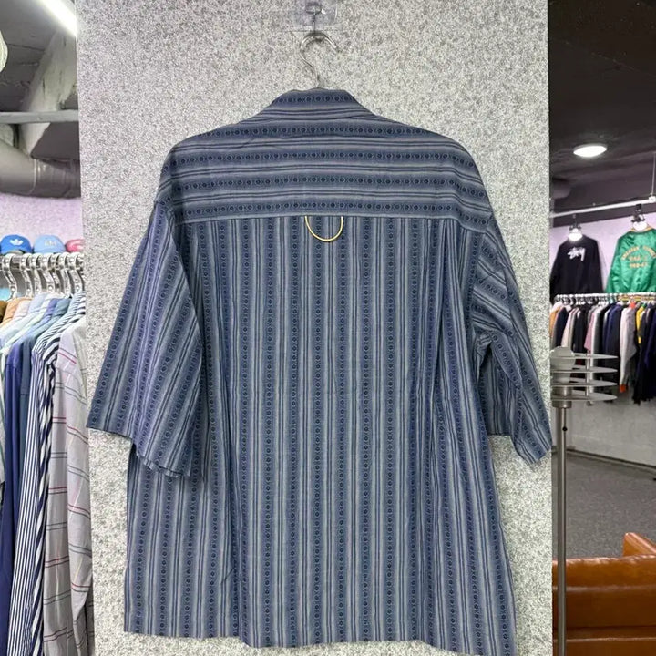[BUNJANG] Argyle Pattern Striped Short Sleeve Shirt - Blue / 아가일 패턴 스트라이프 반팔 셔츠 블루 B4682