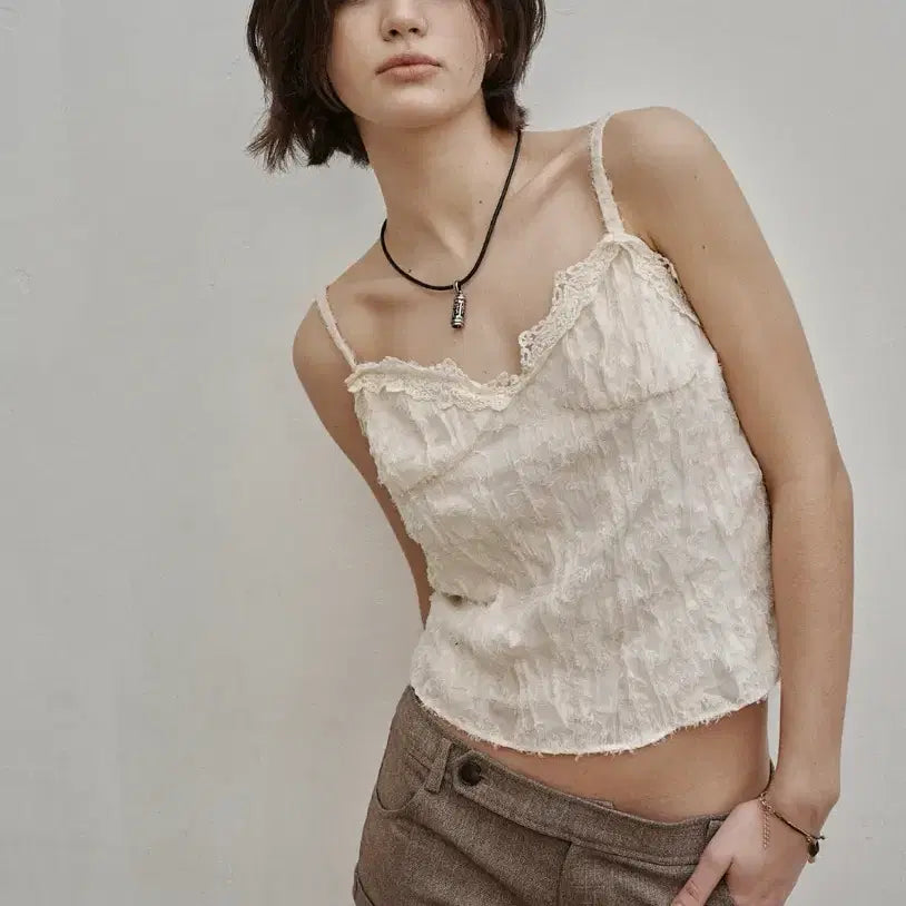 [BUNJANG] SettleforMoon Lace Sleeveless Top / 세틀포문 settleformoon Lace sleeveless