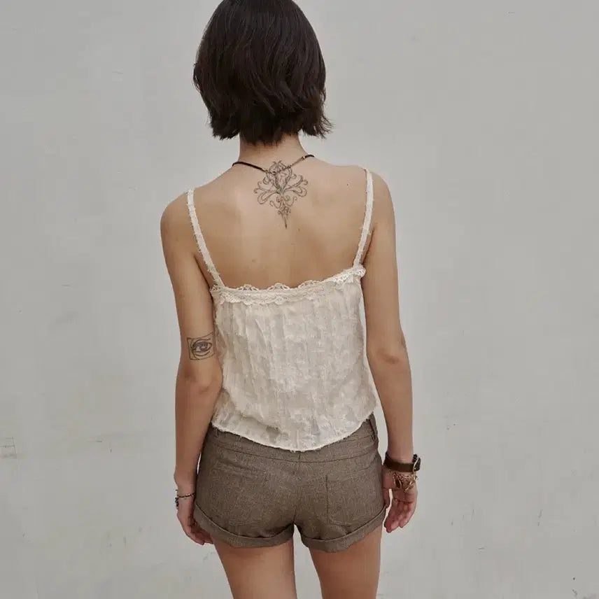 [BUNJANG] SettleforMoon Lace Sleeveless Top / 세틀포문 settleformoon Lace sleeveless