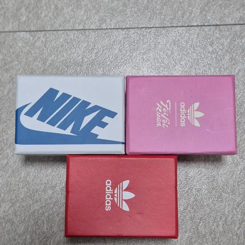 [BUNJANG] Miniature Shoe Keychain Bundle Set / 미니어쳐피규어 신발키링 일괄판매