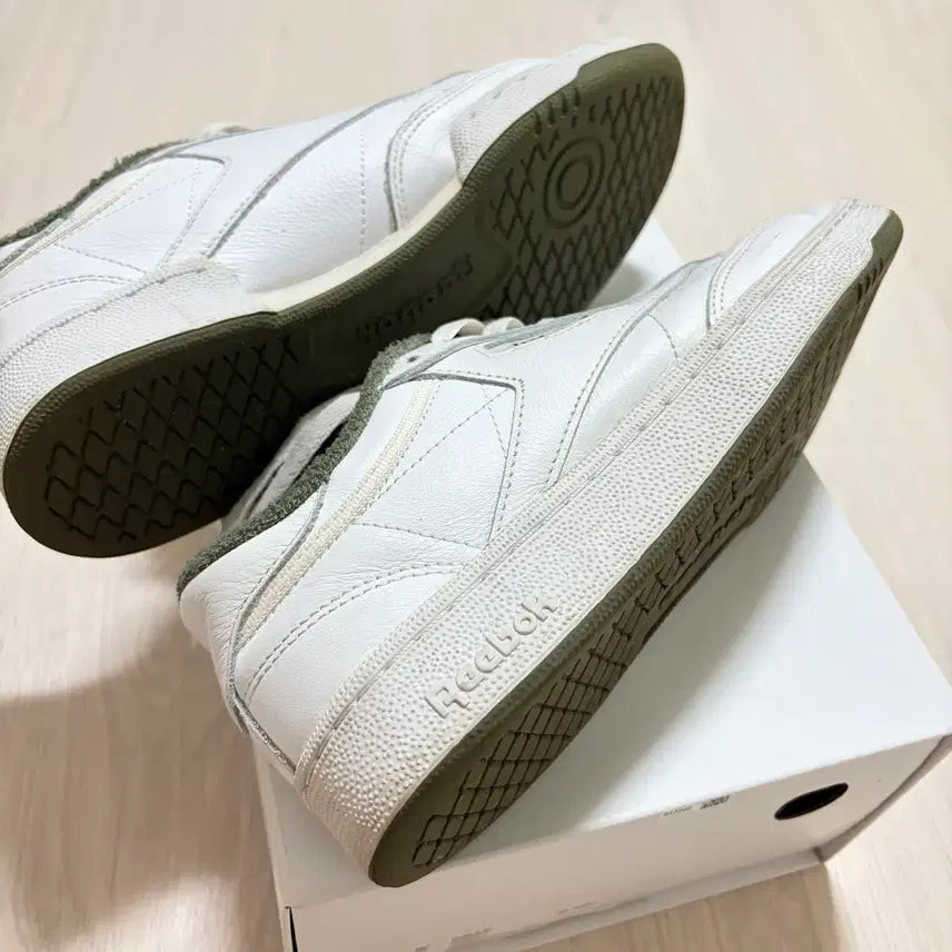 [BUNJANG] Reebok Club C 85 / 리복 자운드 클럽c 265