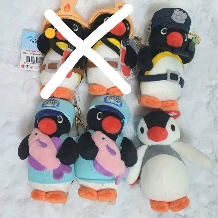 [BUNJANG] Pingu Policeman Tin Keychain (10cm) / 핑구 핑가 인형 키링10cm_경찰관 통조림