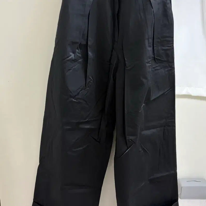 [BUNJANG] Trimingbird Roll-up Pleats Pants Black Size 2 / 트리밍버드 롤업 플리츠 팬츠 블랙 2사이즈